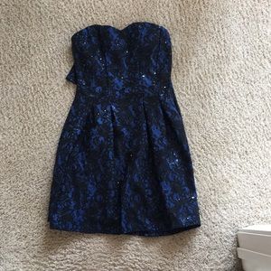 Short strapless dress